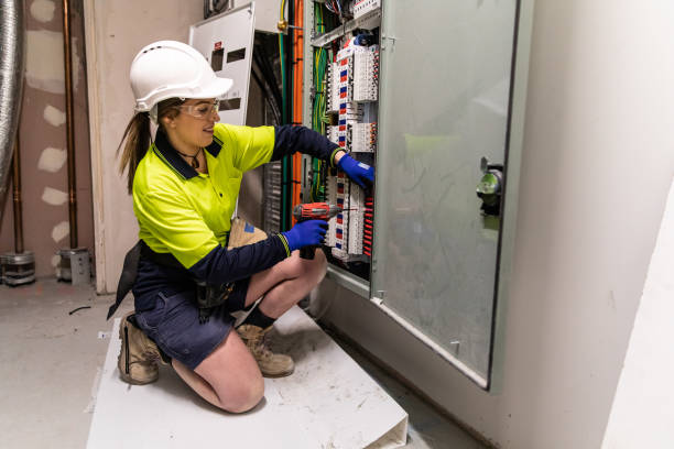 Best Affordable Electrician  in Las Vegas, NM
