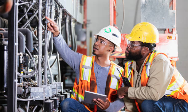 Best Best Electricians Near Me  in Las Vegas, NM
